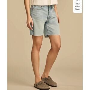Lucky Brand 90s Loose Short Halo Effect Wash Size 10